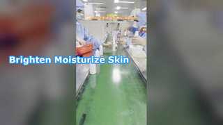 OEM ODM brand customized bright and moisturizing lotion of vitamin C, which can bring moisture and l